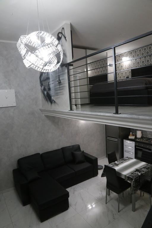 Casa Vacanze Sannazzaro 70 Napoli Eksteriør billede